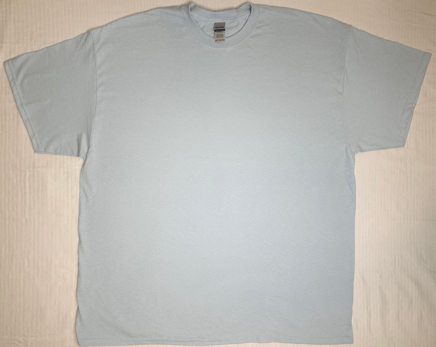 Gildan - Heavy Cotton T-Shirt in Light Blue